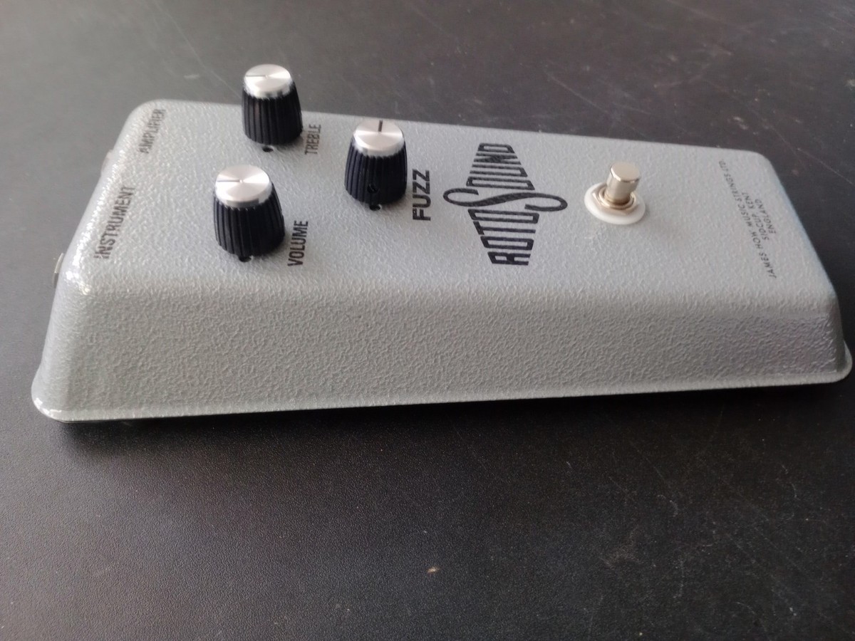 ファズ　Rotosound 1960's Fuzz Pedal Reissue Rotosound 1960s Reissue Vintage Fuzz Pedal | Musician's Friend