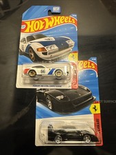 HOT WHEELS Ferrari F40 Competizione Black   And Ferrari 365 GTB4 Competizione