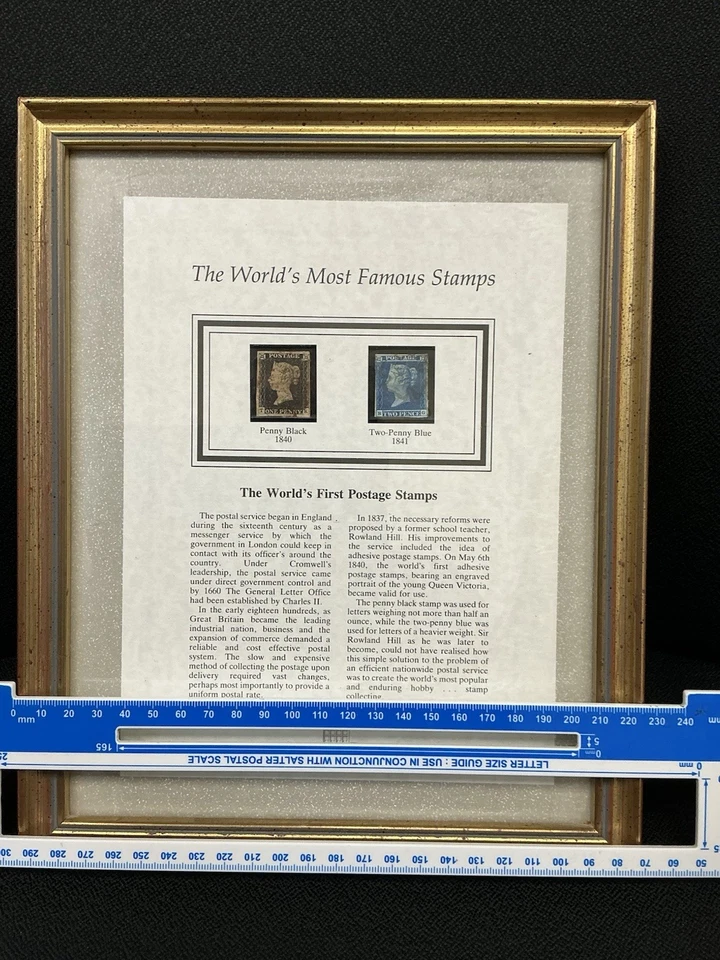 Exhibición de estampillas usadas genuinas de 1840 y azul de dos peniques enmarcadas negras de 1841 Foto 4 de 4