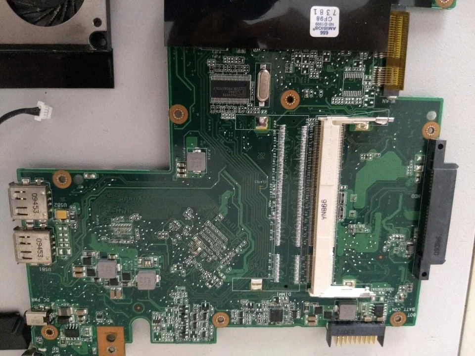 PARTI DI RICAMBIO NOTEBOOK PORTATILE ASUS EEE PC - Immagine 3 di 4