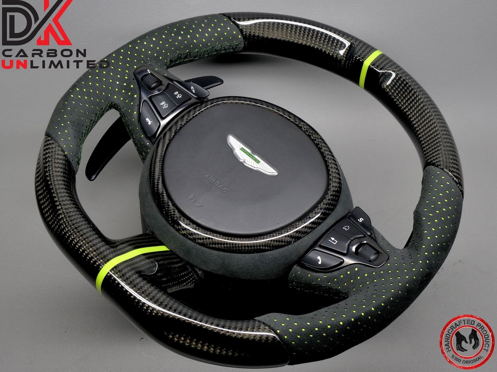 Aston Martin DB11 DBS Vantage AMR Green Ring Alcantara Carbon Steering Wheel v3