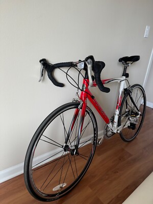 Trek 2100 ZR9000 Road Bicycle 52cm Ultegra 10 Shimano USA MADE