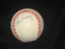 GENE WOODLING MLB LEGEND GENUINE AUTHENTIC HAND SIGNED AUTOGRAPHED OAL BASEBALL