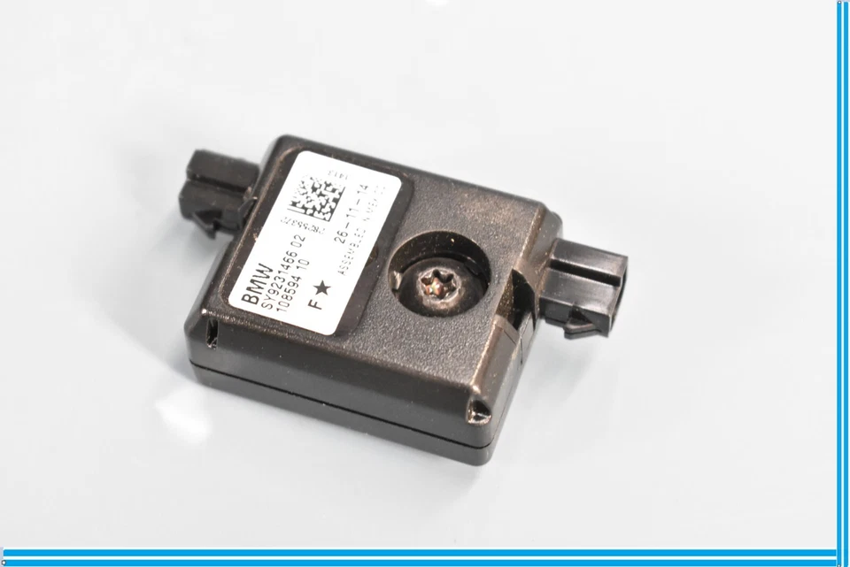 12-18 BMW 320i 328i 428i Antenna Radio Signal Amplifier Control Module Oem - Image 3 of 4