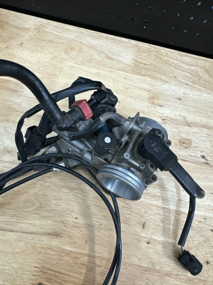 2010 Kawasaki KX450F KX 450F OEM KEIHIN FUEL INJECTOR THROTTLE BODY 2009 - 2011 - Image 3 of 4