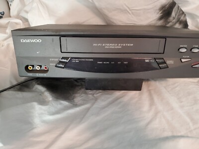 Magnétoscope PROLINE SVN9500S-A – 4 Têtes VHS STEREO Avec Enregistreur – Occasion