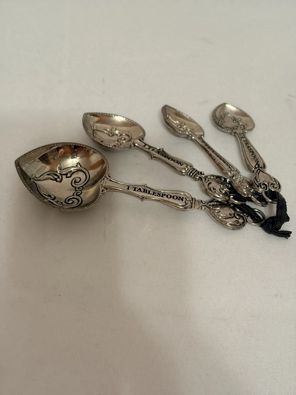 Ganz Measuring Spoons Set Angel And Hearts 4 Piece Embossed Metal