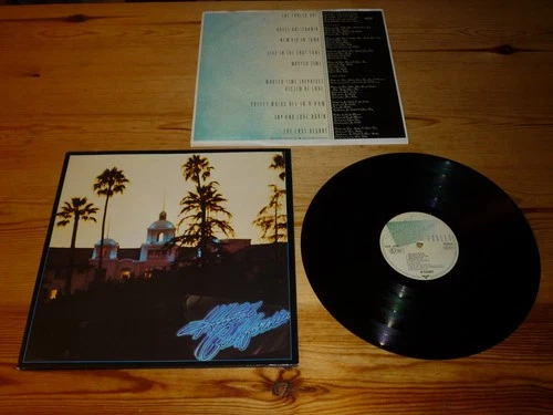 EAGLES HOTEL CALIFORNIA VINYL GATEFOLD ALBUM RECORD LP 1st PRESS 1976 NEAR MINT