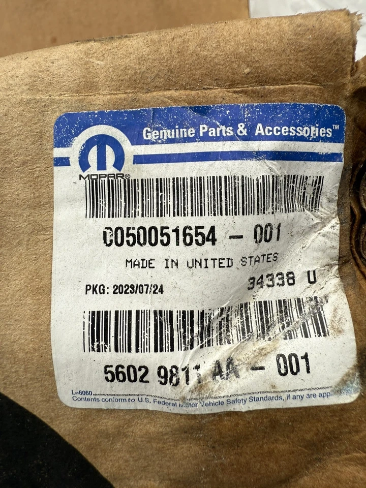 Genuine Mopar Alternator 56029811AA - Image 4 of 4