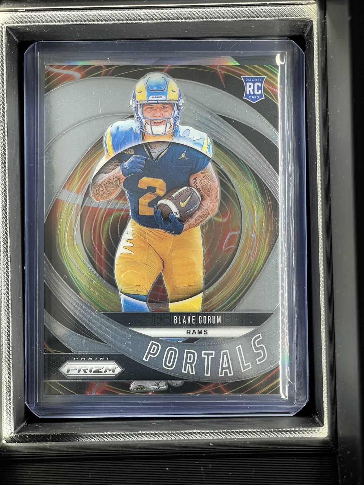 2024 Panini Prizm - Portals Blake Corum #8 (RC)