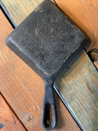 GRISWOLD No. 53 Cast Iron Pan Square Egg Skillet Size 3 Rustic Farmhouse Antique