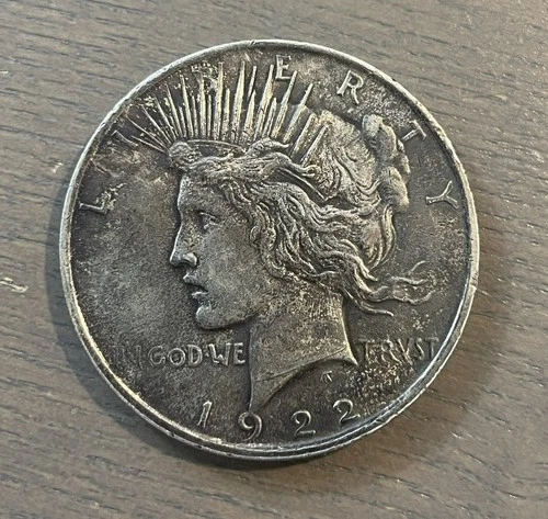 1922 USA Peace Dollar - 90% silver - XF (Extremely Fine) condition