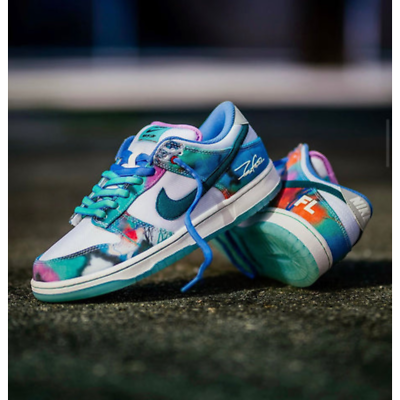 Nike Futura Laboratories x Dunk Premium Low SB Bleached Aqua Size