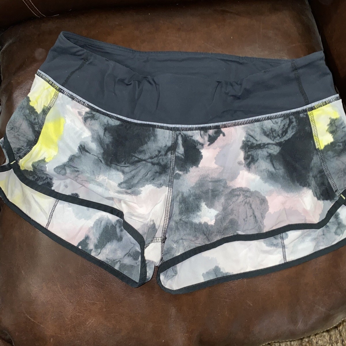 Lululemon Speed Shorts Citron Tinted Canvas Yellow EUC Rare  Lululemon citron yellow vinyasa VEUC main image 0