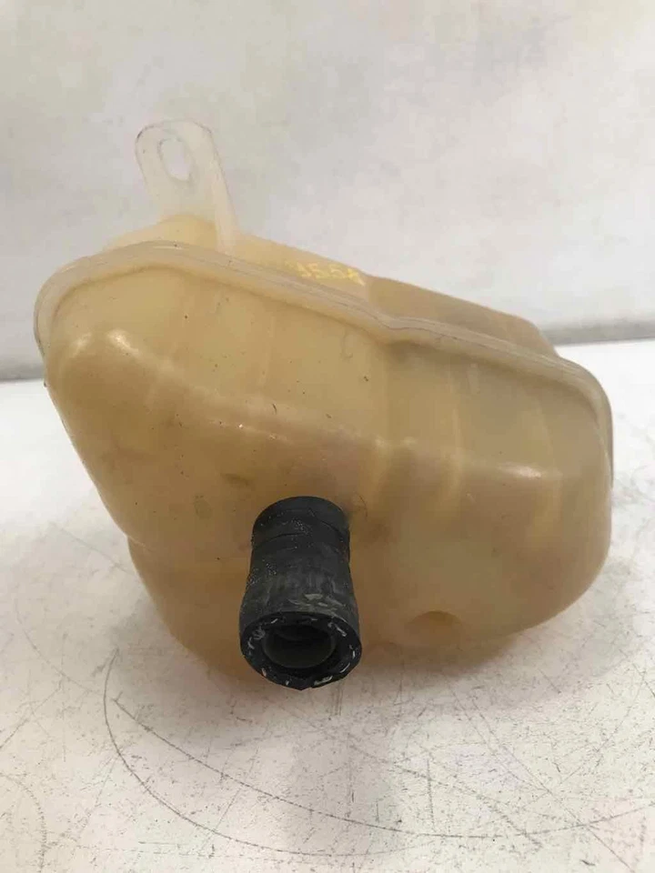 2005 - 2010 PONTIAC G6 3.5L garrafa de recuperação de líquido de arrefecimento do motor fabricante de equipamento original 063515605 - Imagem 3 de 4