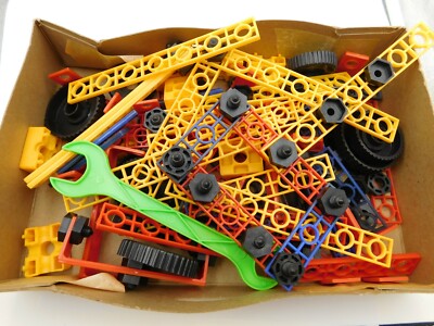 Vintage Plastic Construction Building Toy Set, Meccano? Erector?