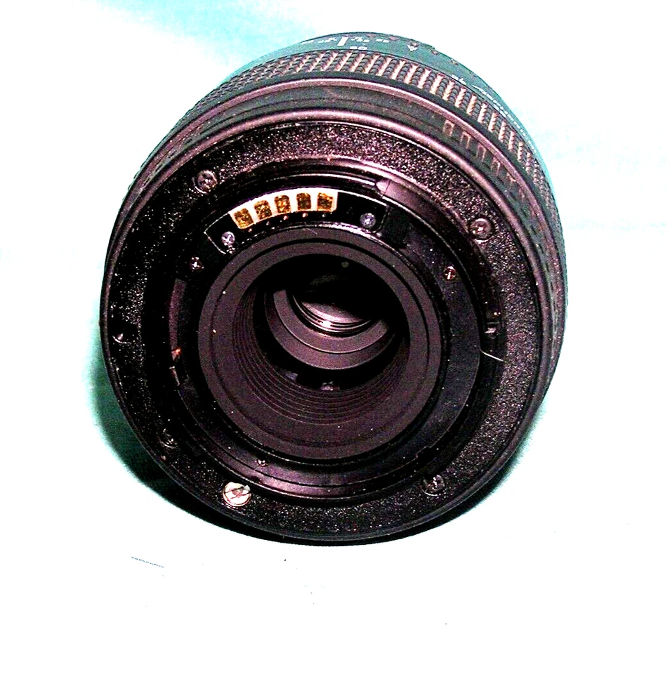 Quantaray Max AF 1:3.5-5.6 f:28-80mm Multi-Coat Lens Bayonet Connect for Minolta - Image 3 of 4