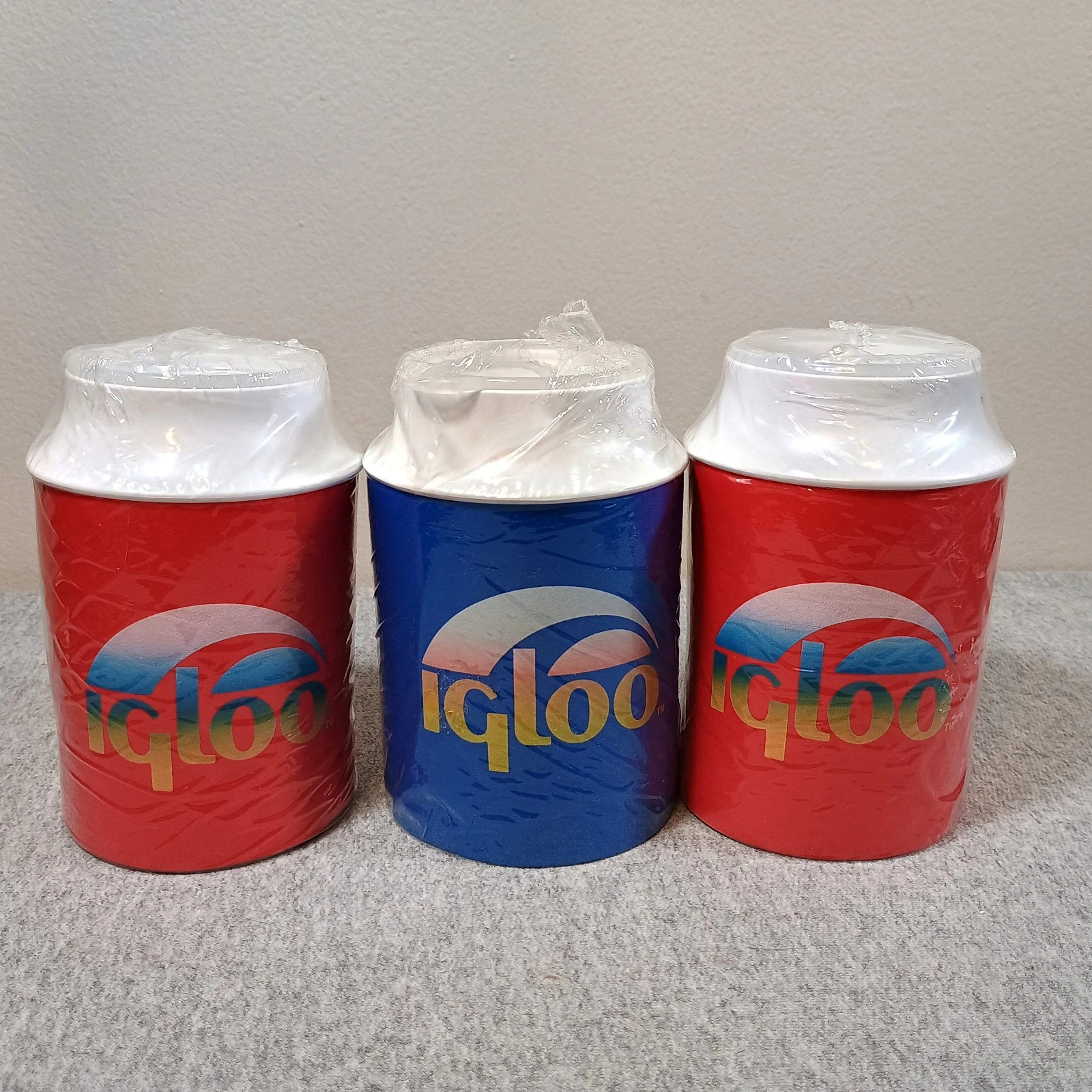 VTG 80s Igloo Lot of 3 Insulated Beverage Koozies With Lid SEALED NOS
Opens in a new window or tab