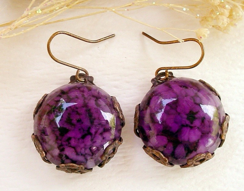 Brass & Amethyst Quartz Glass Earrings - Purple / Round / Pierced Hand Crafted