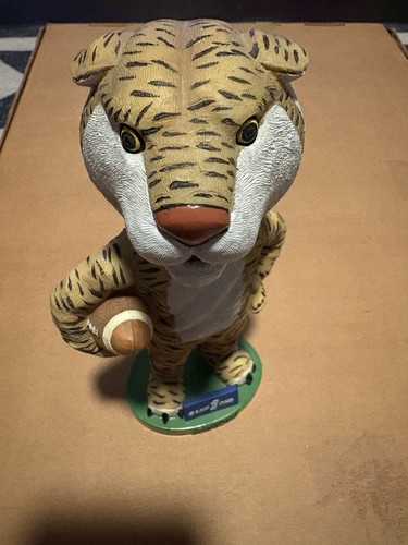 2001 LSU TIGERS Mike The Tiger Mascot SGA BOBBLEHEAD Louisiana State University