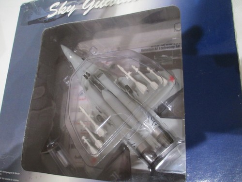 SKY GUARDIANS 1:72 MIG-29 FULCRUM FUERZA AÉREA RUSA EREBOUNY AB ARMENIA 2001 - Imagen 5 de 5