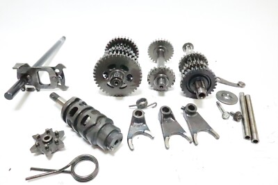 TRANSMISSION GEAR BOX GEARBOX 2004 KAWASAKI KLF250A BAYOU KLF250 04