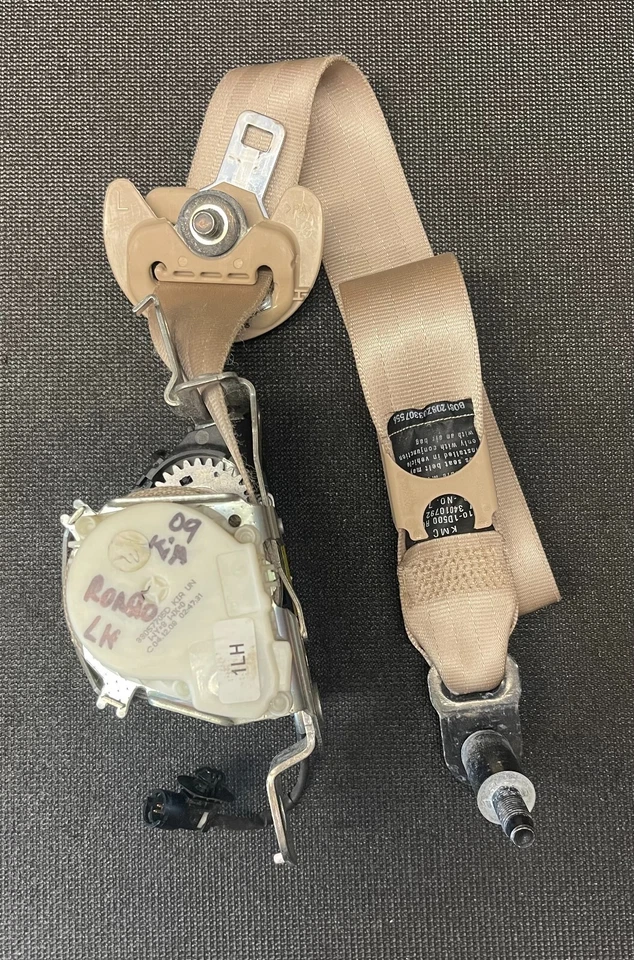 2007 2008 2009 2010 2011 2012 Kia Rondo Front LEFT DRIVER Side Seat Belt OEM - Image 4 of 4