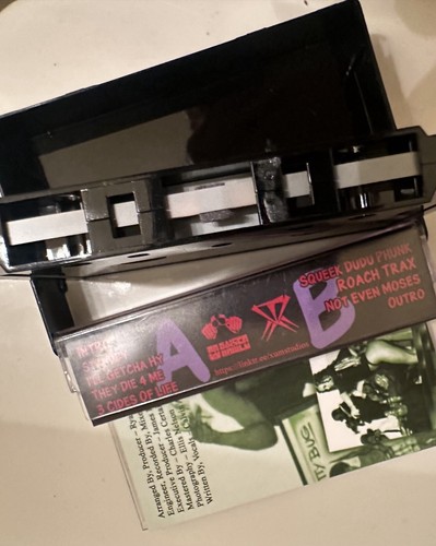 Squeek Nutty Bug – Really Cheat'n Rare Cassette - Foto 5 di 5