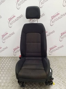 Volkswagen PASSAT B8 2015 Vorne links Fahrersitz 3Q0881105R PRT22443