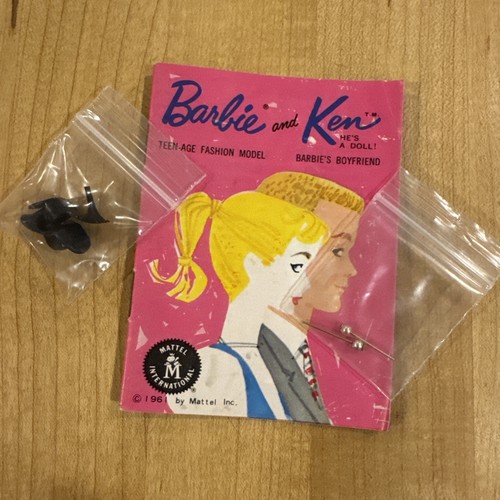 RARE! Vintage 1961 Brunette Ponytail Barbie. Suit/Box/ Shoes/Booklet/ Stand - Bild 3 von 21