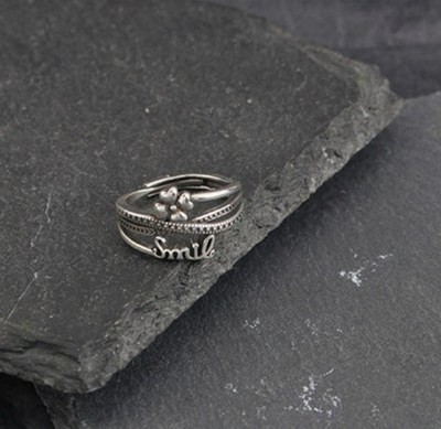Vintage Lines Interwoven Four Leaf Grass & Smile Women's Fashion Open End Ring
