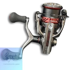 SHIMANO C3000S DHHG Spinning Reel Smooth Operation Fishing Gear