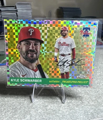 Kyle Schwarber 2025 Topps Chrome Kyle Schwarber #175 Refractor