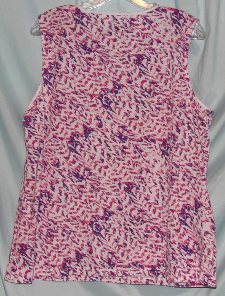 Regata Basic Editions rosa roxa geométrica gola redonda malha sem mangas tamanho XL - Imagem 3 de 3