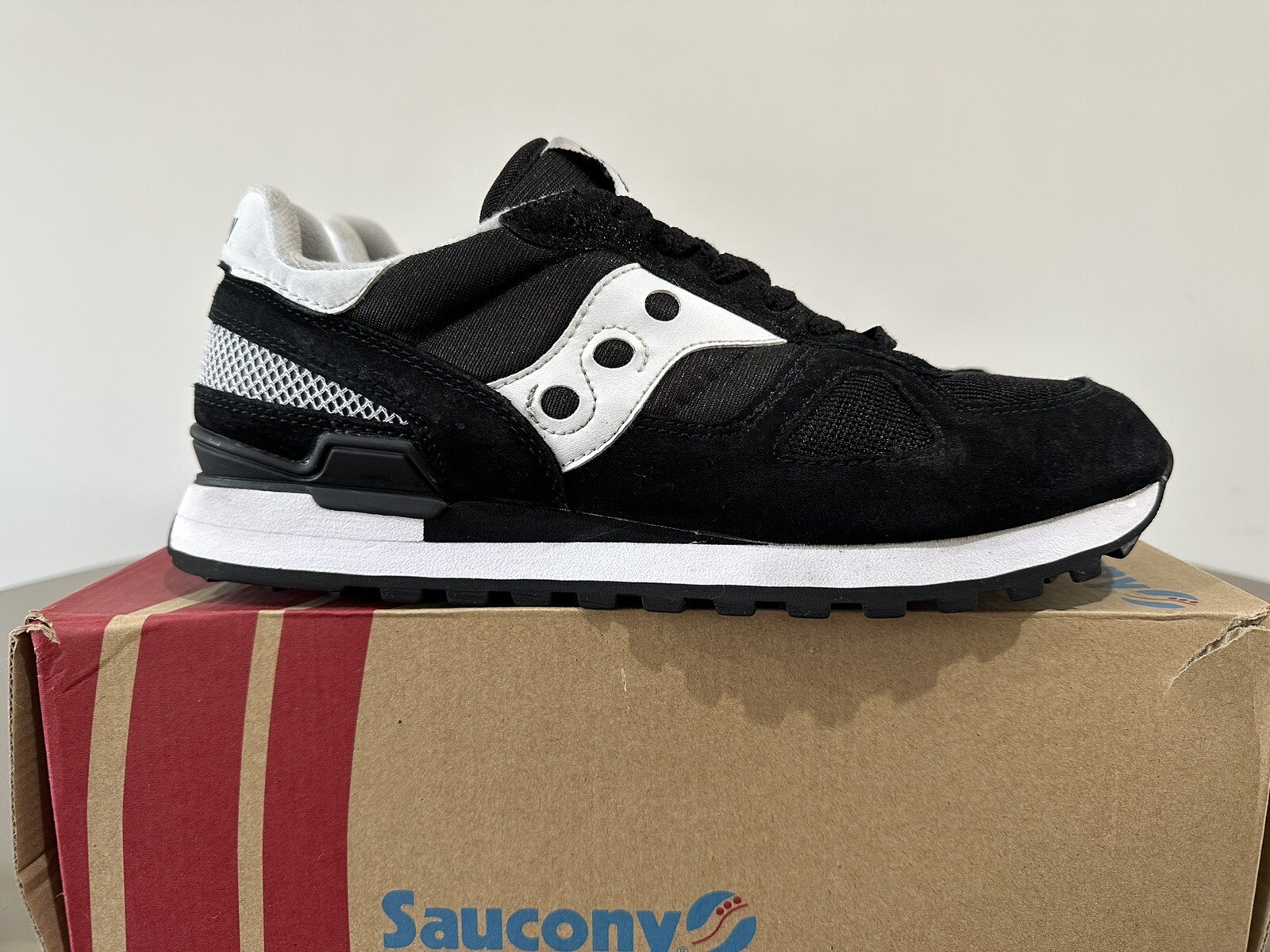 US 11 SAUCONY SHADOW ORIGINAL OG BLACK WHITE RARE VINTAGE RUNNER