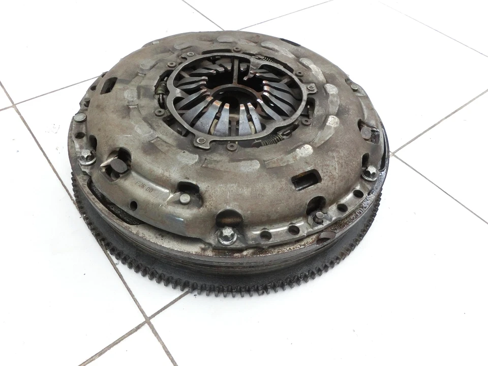 Schwungscheibe Schwungrad für Saab 9-3 93 YS3F 05-07 Turbo 2,8 202KW LP9 - - Bild 3 von 4