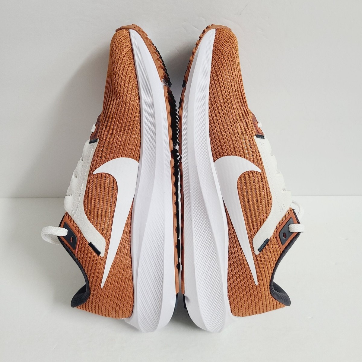 Nike Air Zoom Pegasus 40 Texas Longhorn Shoes DZ5951-100  display picture 1