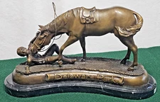 !RARE Vintage NIB 2010 Delaware Park Bronze & Marble Horse Statue from Archives!
