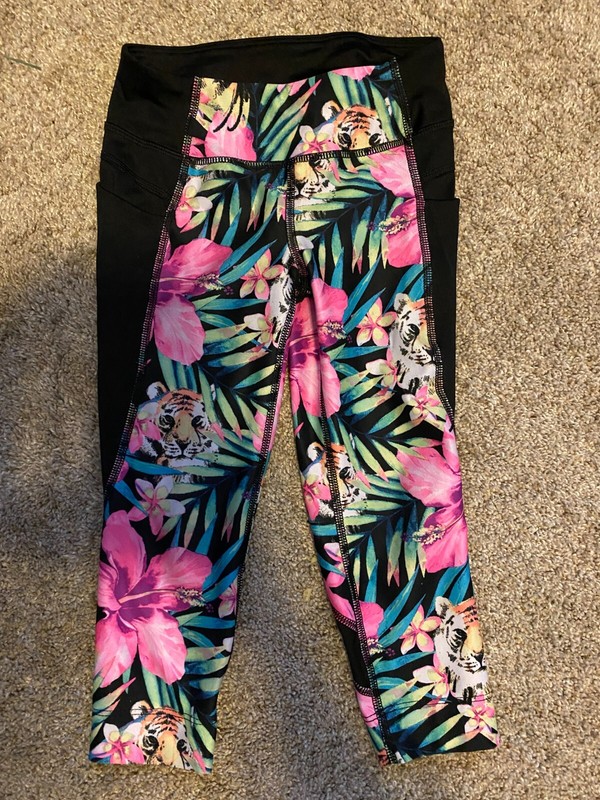 Avia Tiger Jungle Leggings  yoga pants Girls   size XS 4-5 Multicolor EUC