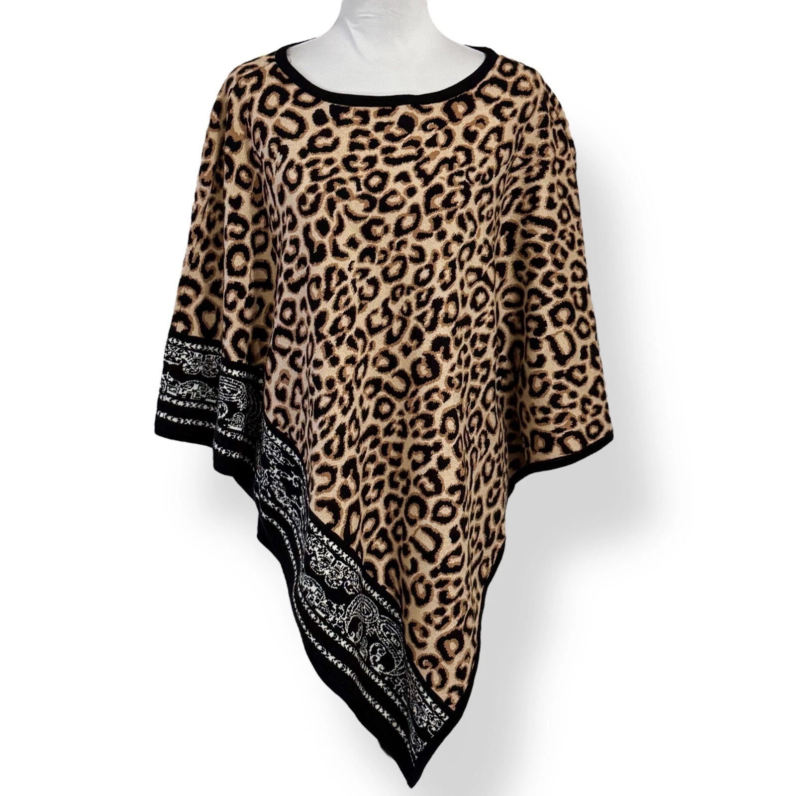 Chico’s Knit Poncho Sweater Size Large XL Brown Leopard Print Triangle Cape