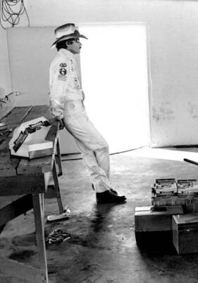 #ad Richard Petty Stands Alone In The Speedway Garage After 1985 OLD PHOTO AU $8.50