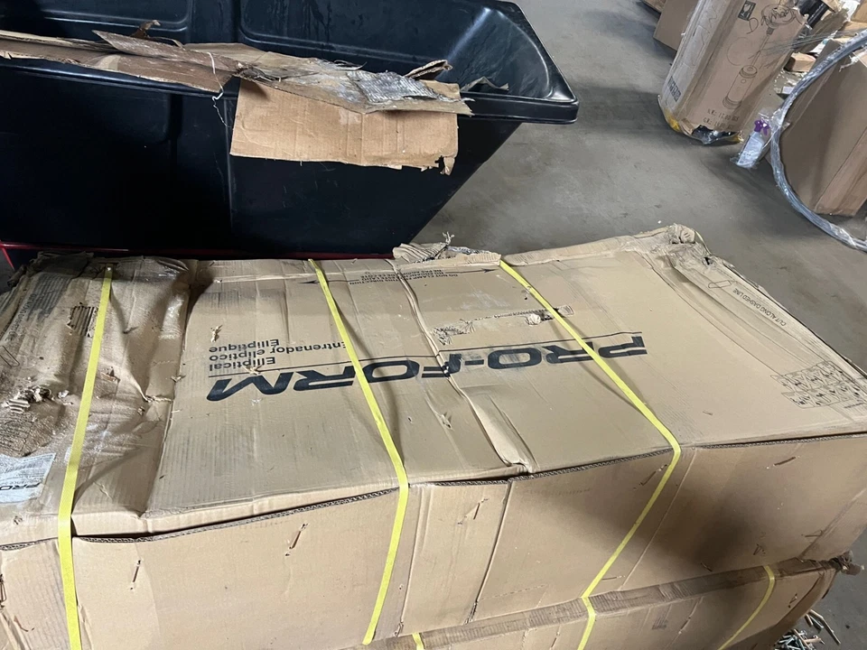 ProForm Endurance 520 E Elliptical Trainer - Image 3 of 3