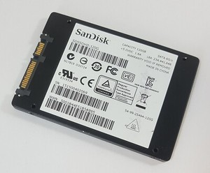 100% 120GB SSD SanDisk Ultra II SDSSDHII-120G SATA 2,5" Notebook Festplatte