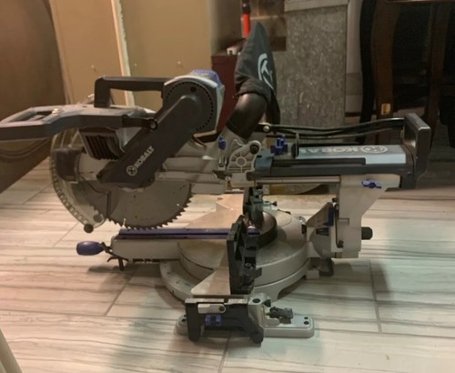 Dual Bevel Sliding Compound Miter Saw 
