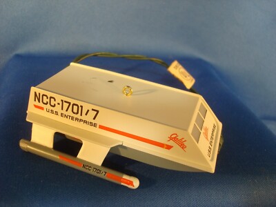 Hallmark Star Trek Galileo Shuttle USS Enterprise NCC-1701/7 1992 Xmas Ornament
