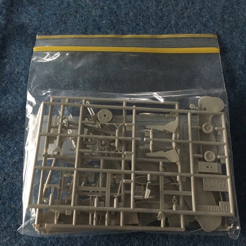 1/72 Hasegawa Focke Wulf Fw190A-8 (AP3 51303) Two Model Kits (1 Started) - Picture 13 of 18