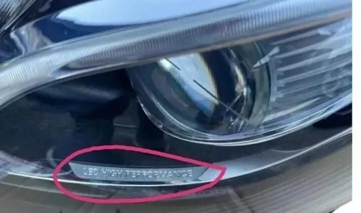 MERCEDES E CLASS - W213 - GENUINE ORIGINAL HEADLIGHT 2016-2020 HEADLAMP   - Image 4 of 4