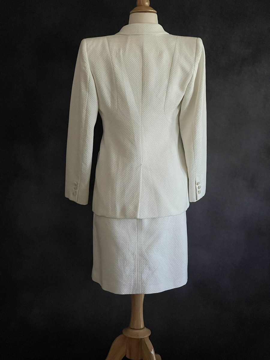 専用　GUCCI テーラード　ジャケット　白　38サイズ　美品 Gucci White Quilted Vintage 90's skirt suit Italian size 40 Jacket