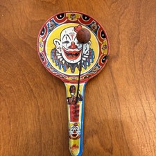 Vintage 1950's U.S. Metal Toy Mfg. Co Clown Tin Noise Maker Pan Clapper