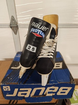 Vintage Bauer Pro Team 25 ice skates, size 10 US